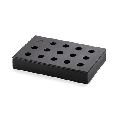 Outset 8.13 in. W x 5 in. D Smoker Box