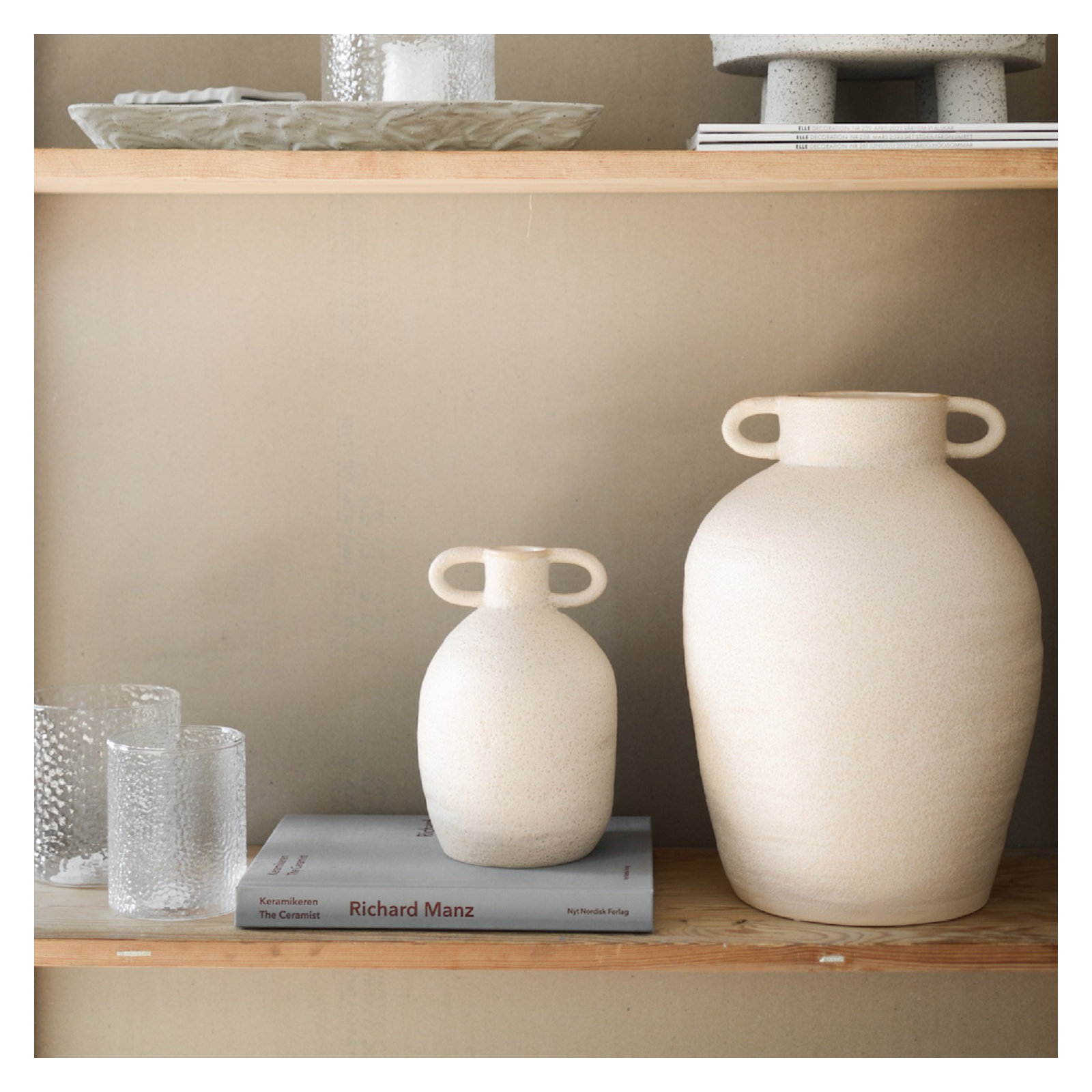 9.06'' Stoneware Table Vase, White