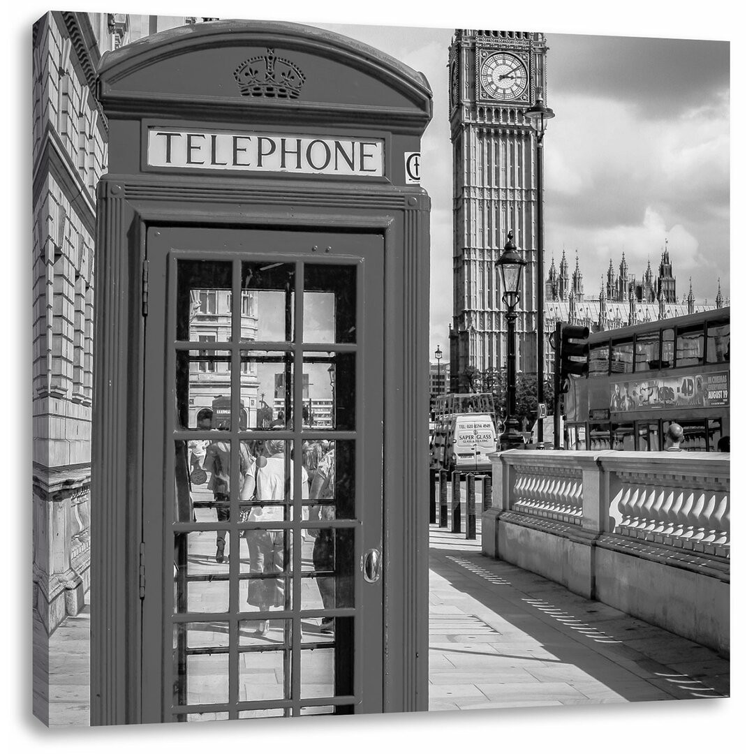 Leinwandbild Schöne klassische Telefonzelle in London