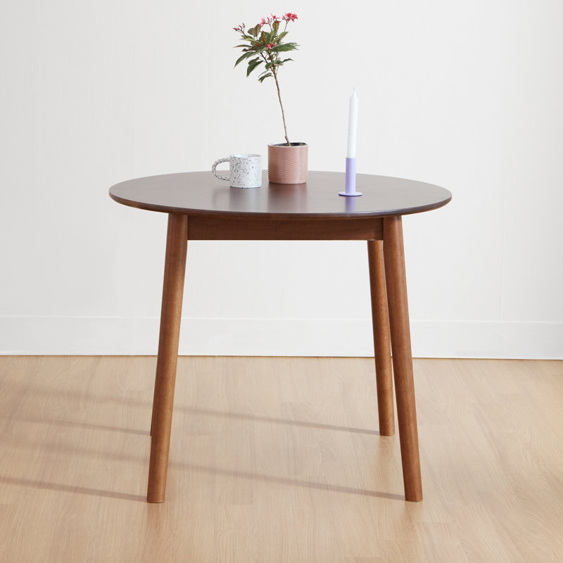 Jeremya Solid Wood Modern Round Dining Table, Walnut