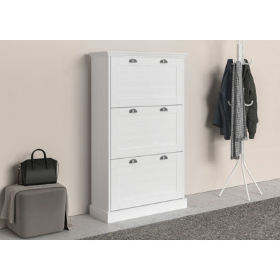 Motala Shoe Storage