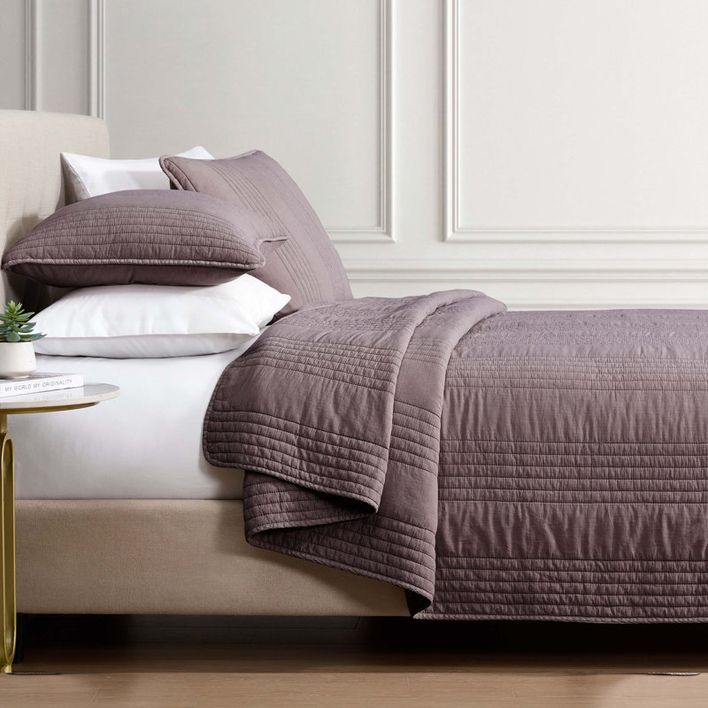Ensemble de couvre-lit aubergine 3 pièces Sharon, Couvre-lit très grand et 2 taies de très grande , Mauve