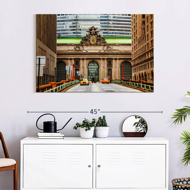 Lynelle NYC Grand Central Station, 26" H x 39" W