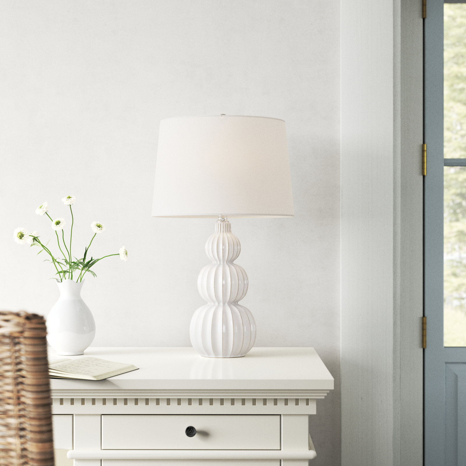 Arlinda Ceramic Table Lamp, White