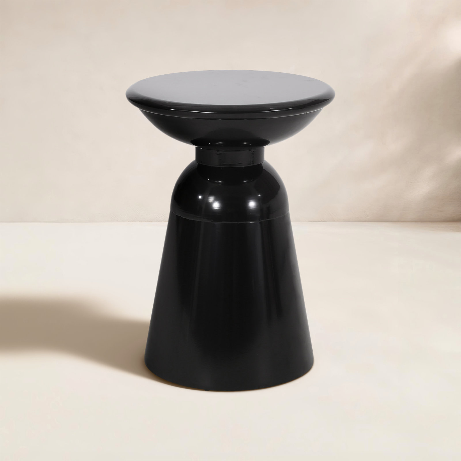 Atira 15'' Iron Outdoor Side Table, Black, 1