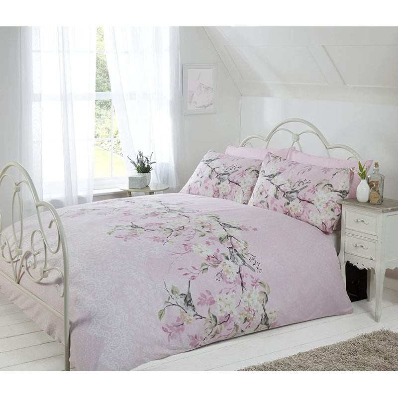Deneuve Floral Duvet Cover Set with Pillowcases, Kingsize - 2 Standard Pillowcases, Pink