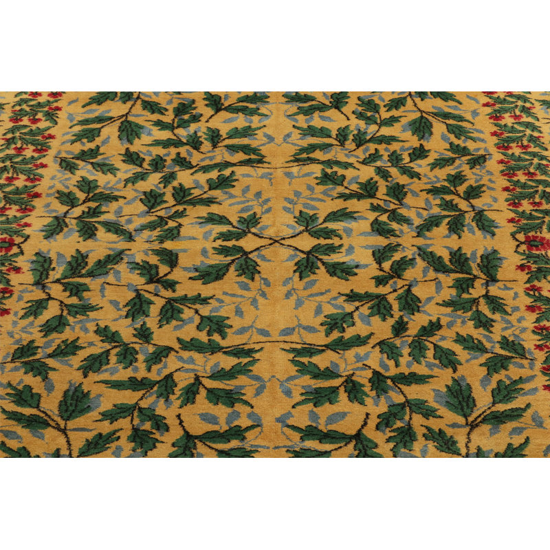 Pasha Wool Floral Area Rug