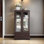 Armoire vitrée avec vitrine éclairée avec tablettes réglables en verre 2 portes et 1 tiroir avec ampoule incluse