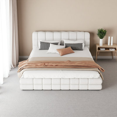 Grand lit plateforme tapissier