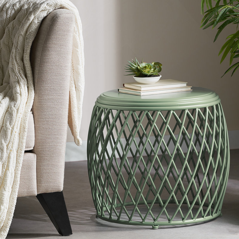 Table d'appoint en treillis en fer légère et durable, pour un décor intérieur élégant et fonctionnel., Vert