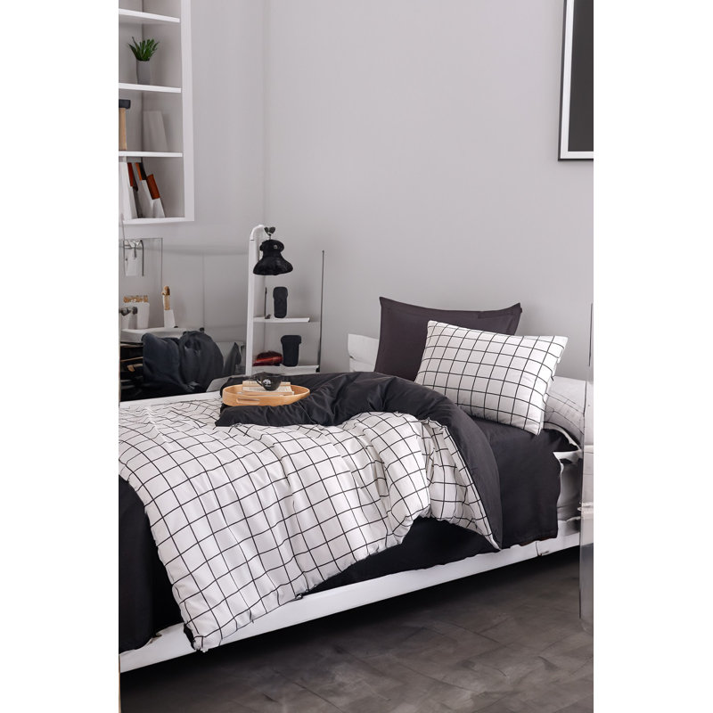 Quilt Cover Set, Black & White | 65% Cotton / 35% Polyester, 120 Thread Count | Machine Washable, Button Closure Duvet & Envelope Pillowcase | Stylish & Comfortable Bedding for Modern Decor