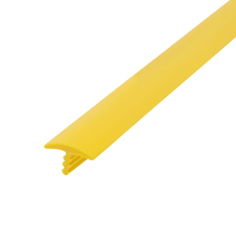 Bobine de moulage en T en polyéthylène flexible 1/2 pouce Outwater, Jaune