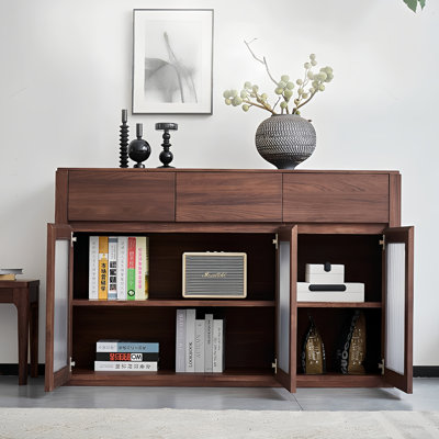 Buffet en bois massif de style nordique