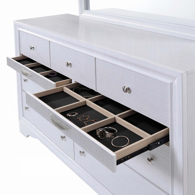 Commode 7 tiroirs Naima, finition blanche, Blanc