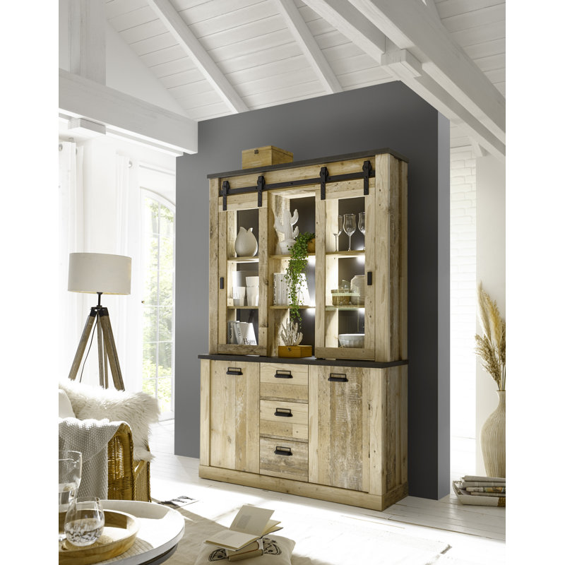 Jackeline China Cabinet, Nature
