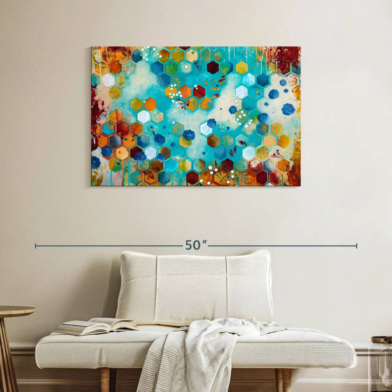 Avery Scattered, 26" H x 39" W