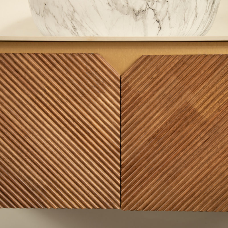Ensemble de meuble-lavabo mural 48 po avec lavabo vasque à motif en pierre, dessus en pierre frittée Carrara et portes en bois sergé - chêne Corolla