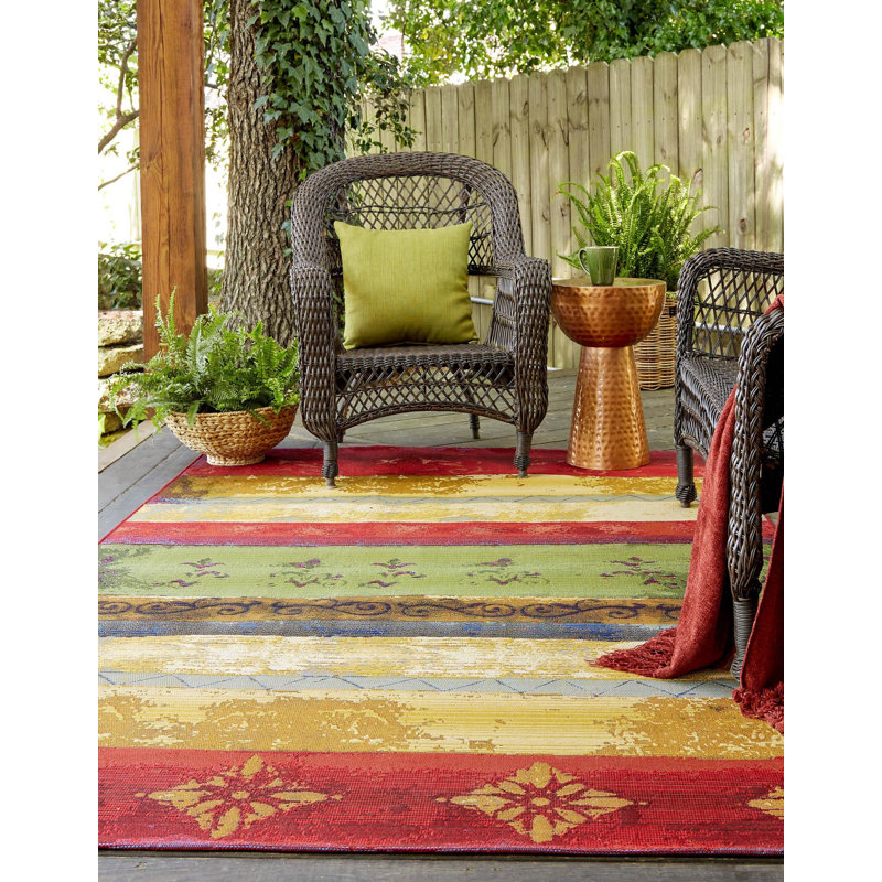 Merrimac Washable Floral Indoor / Outdoor Rug, Rectangle 5'3" x 8'