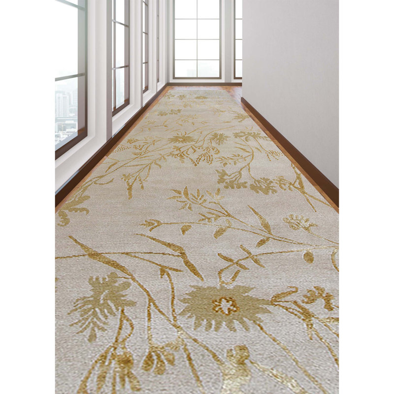 Floral Area Rug, Runner 3' x 10'