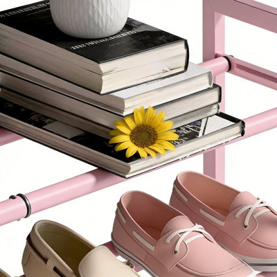 Range-chaussures en métal