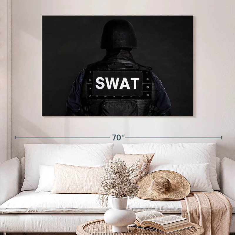 Mait SWAT Police, H 24 po x l 36 po