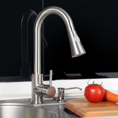 Robinet de cuisine à poignée simple en nickel brossé