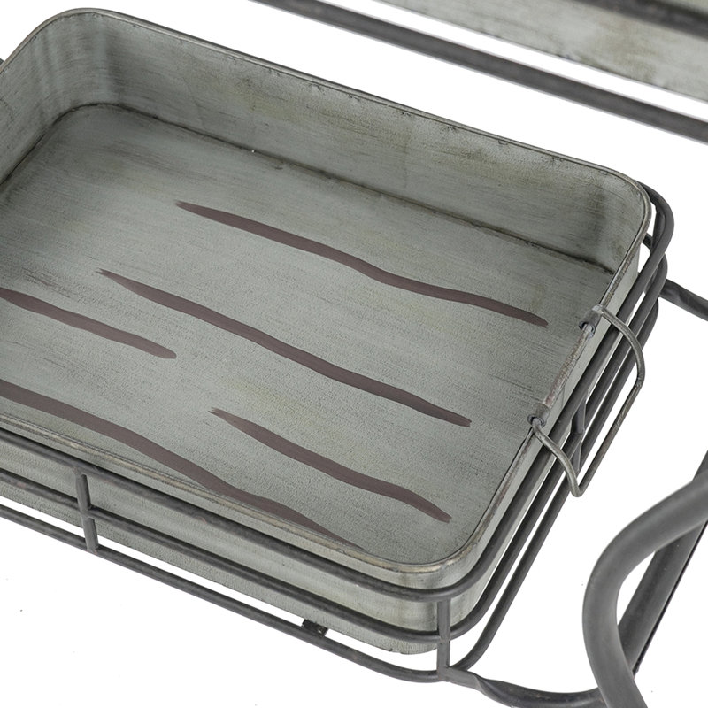 Table d'appoint en fer galvanisé 32 x 15 x 31 po pour coffres de jardin et usage sur terrasse, deux plateaux avec poignées, 8,3 kg, assemblage requis, comme élément décoratif, plateaux spacieux.