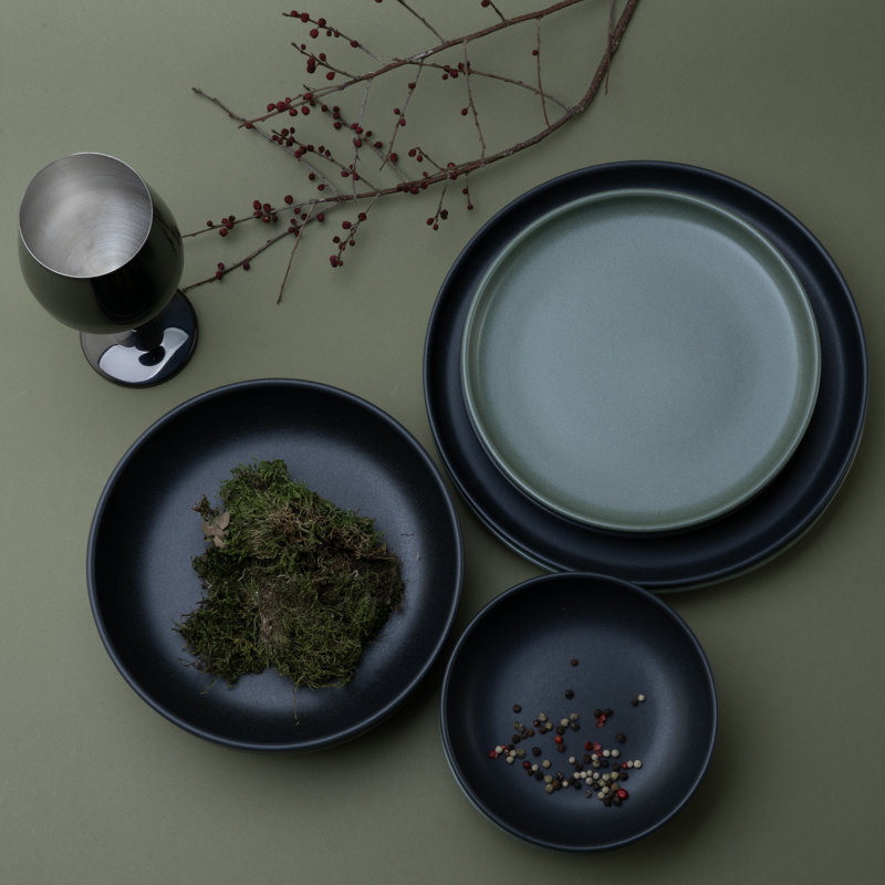8 Pcs. Uno Stoneware Crockery Set For 2 People, Green