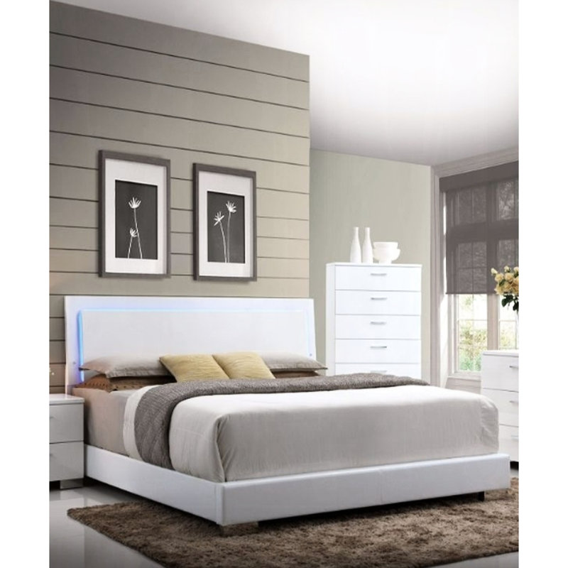 Lit en cuir synthétique blanc avec fonction lumières DEL, pieds droits, tête de lit rembourrée ultrabrillante, profil bas, 3 lattes et sommier requis, capacité de 660 lb, fonctionnalité de faux panneau de 49 po de hauteur,