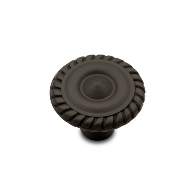 Round 1 1/4" Knob with Point and Rope Detail at Ends CK Series