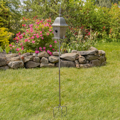 65.5" Tall Iron Birdhouse Stake "Riga"