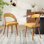 Chaise de salle à manger rembourrée avec structure en bois