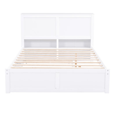 Lit plateforme avec rangement et tablettes gigognes