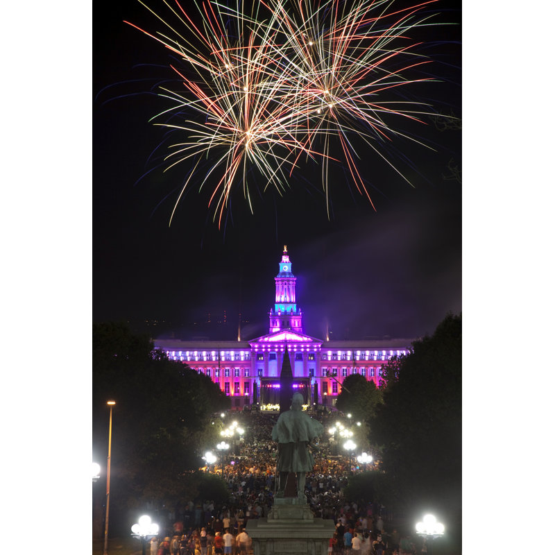 Fireworks Celebration par - Photographie de toile tendue, H 12 po x l 8 po