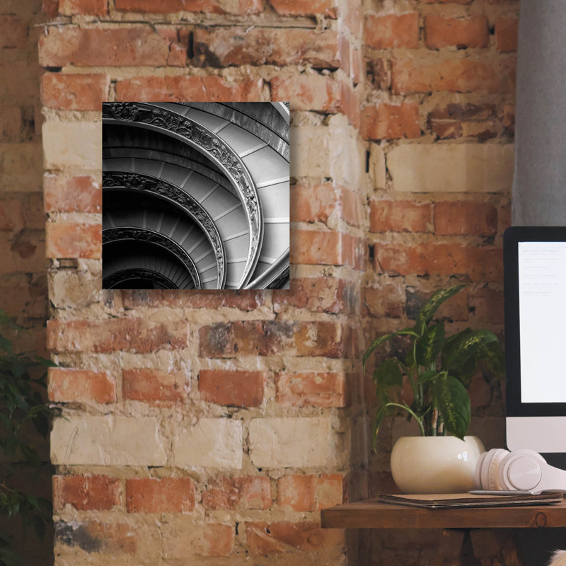 "Escalier en colimaçon n ° 1" par PhotoINC Studio, H 12 po x l 12 po x P 0,75 po