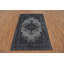Tapis gris raffiné à médaillon traditionnel 5 x 8