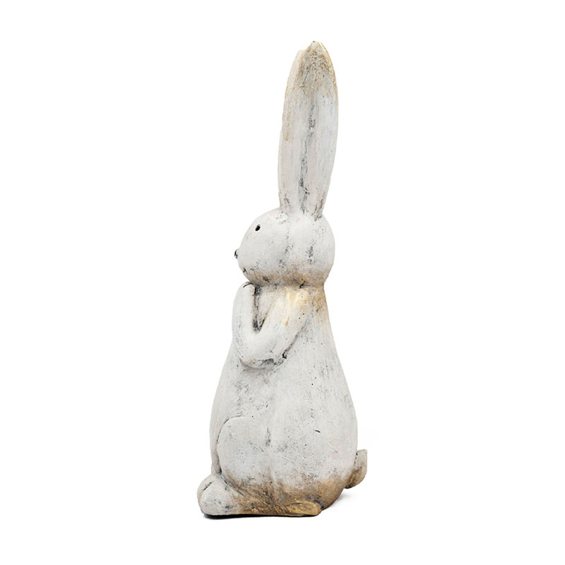 Lapin en magnésium texturé blanc avec détails dorés subtils, H 20 po x l 7,5 po x P 7 po