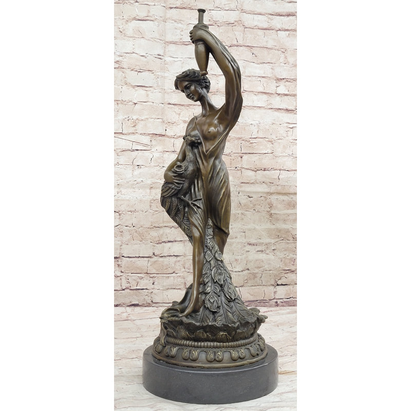 Figurines et sculptures