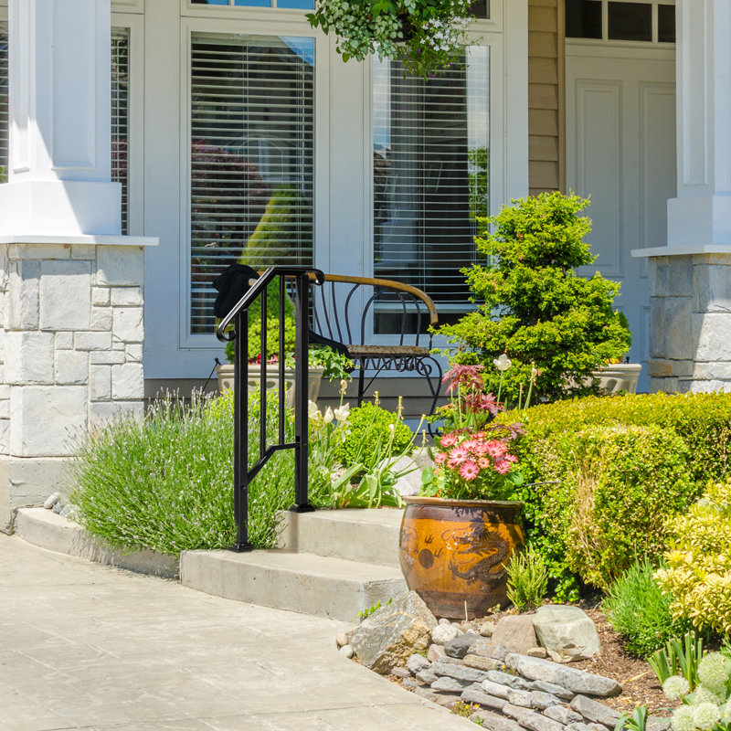Outdoor 1 Level Iron Handrail