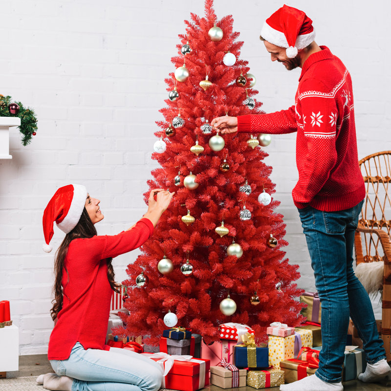 Arbre de Noël rouge de 6 pi avec 804 pointes, apparence réaliste, assemblage rapide et sans tracas, support stable pour les Fêtes, décor en métal facile à utiliser