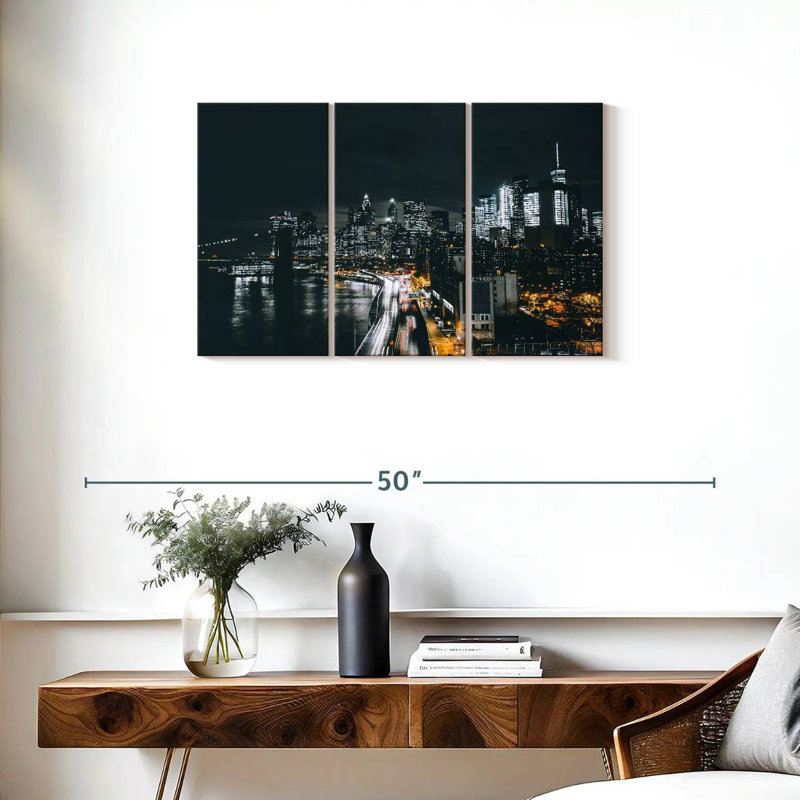 Sirci Late Night Manhattan NY, H 20 po x l 33 po