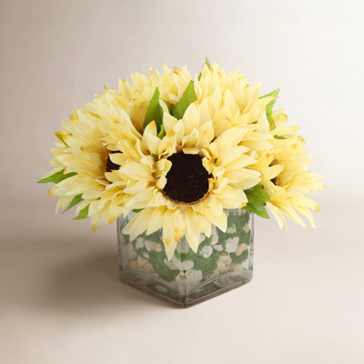 Cummins tournesol floral dans un vase