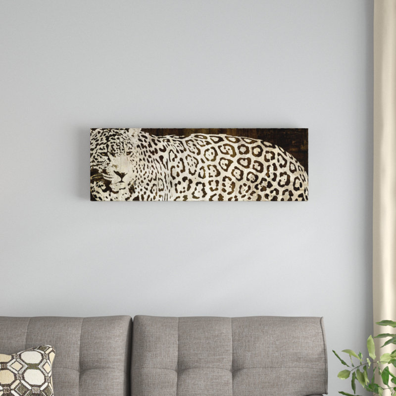 «Leopard Encounter», impression sur toile, H 12 po x l 36 po x P 1,5 po, Toile tendue