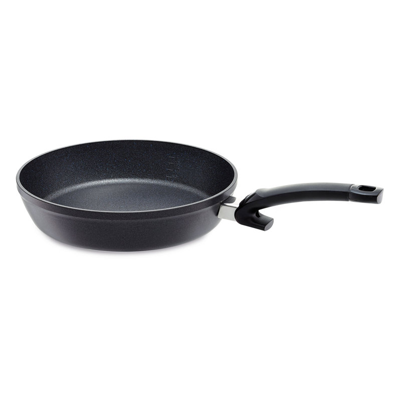 Adamant Comfort frying pan