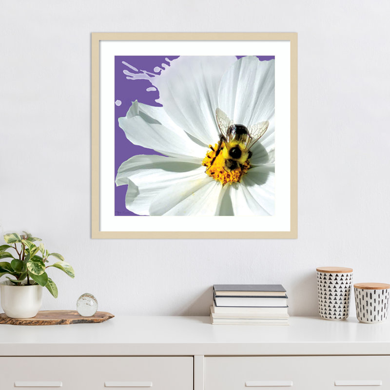 «Flower Pop IV» par Marie Elaine Cusson, reproduction d'art encadrée sur bois, H 25 po x l 25 po