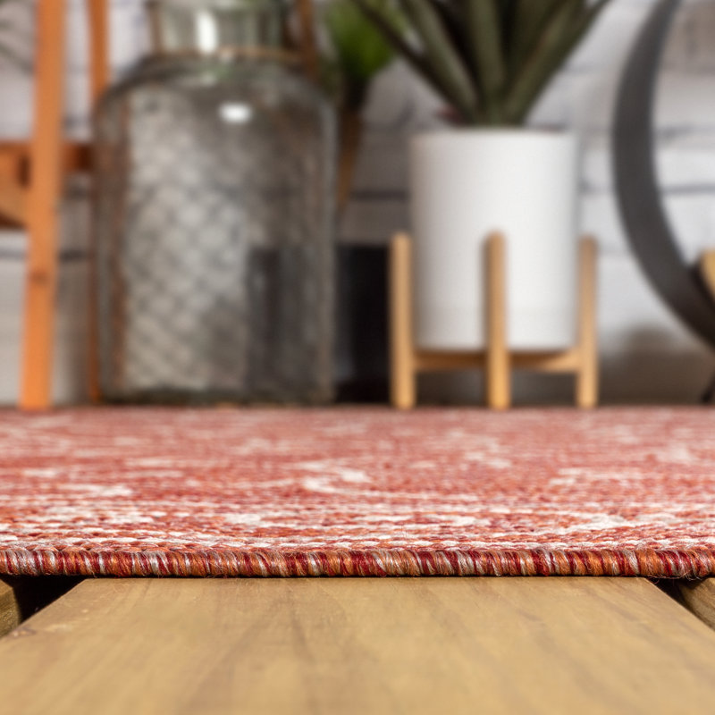 Hagerman Vintage Filigree Textured Weave Red/Beige Indoor/Outdoor Rug, Square 6'7"
