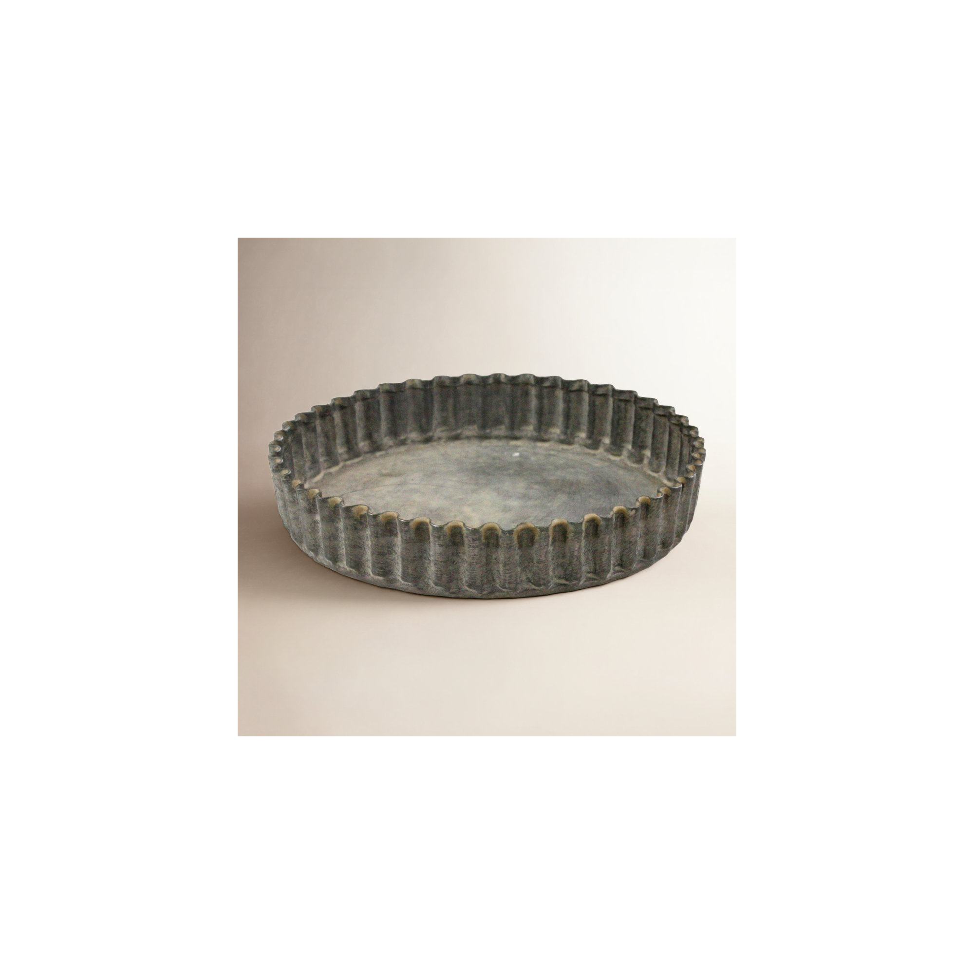 Javi Rustic Metal Cloche Tray, 2'' H x 4'' W x 4'' D