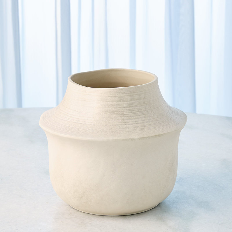 Fladis Cream 8'' Earthenware Table Vase