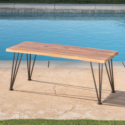 Table basse de style rustique en bois et fer 18 po x 43 po 18 po, aspect industriel avec pieds en métal