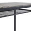 Ensemble de table et de banc de salle à manger, en bois massif gris, assorti à la cuisine et comprenant 2 chaises. Détails en bois massif.